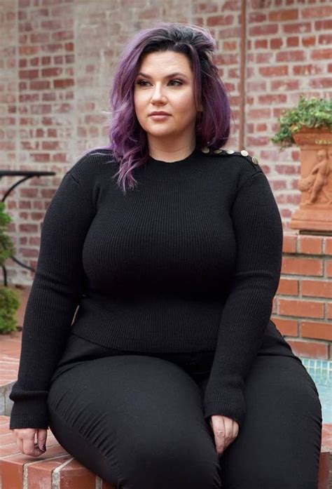 Beauty chubby crush .